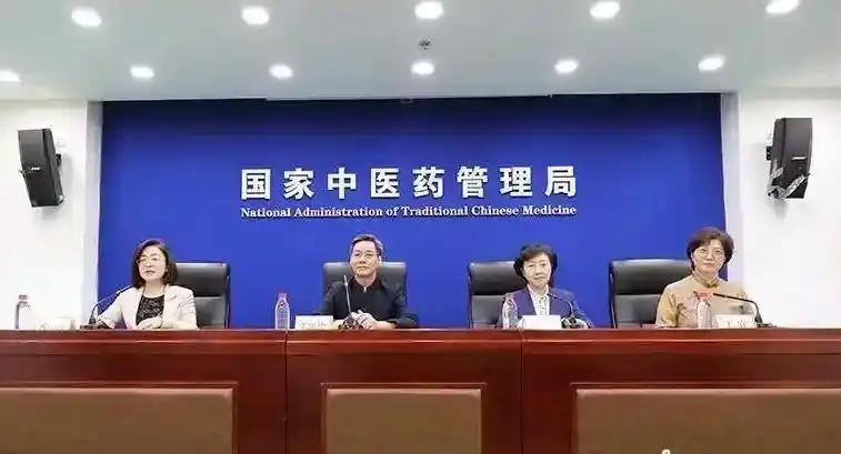 乐健康｜中药冰激凌、中药面包火出圈，专家释疑如何食补应对 “五月毒”？
